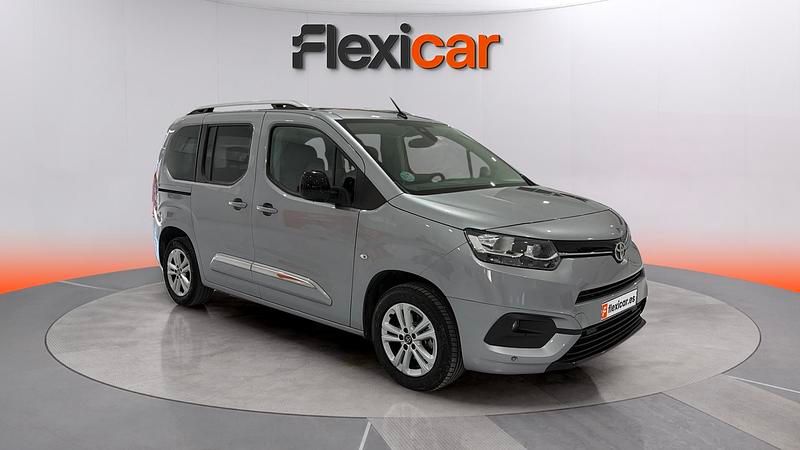 Usado Toyota Proace Verso Active 110 CV (80 kW) 2022 Gris Familiar