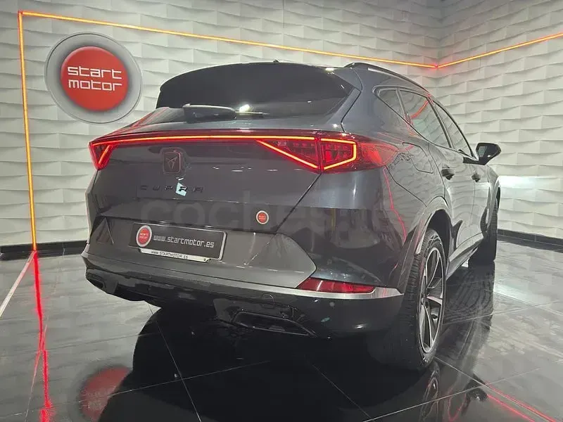 Usado Cupra Formentor 150 CV (110 kW) 2023 Gris / plata SUV