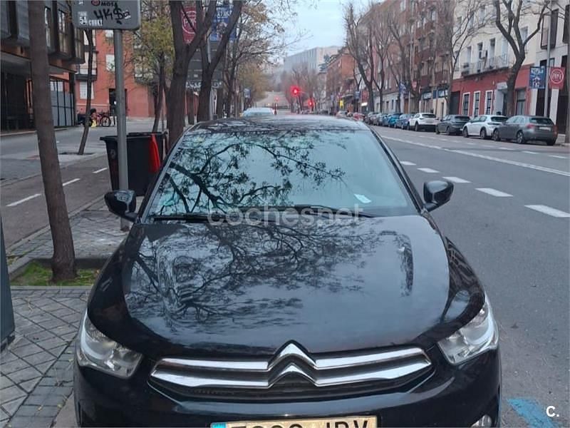 Negro Usado 2016 Citroën C-Elysee I Exclusive Berlina | 5300 € (Buen precio) - Imagen 1/4