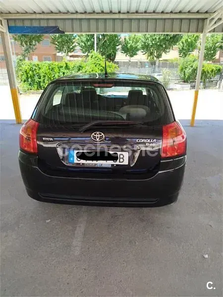 Usado Toyota Corolla Luna 116 CV (85 kW) 2006 Negro Berlina
