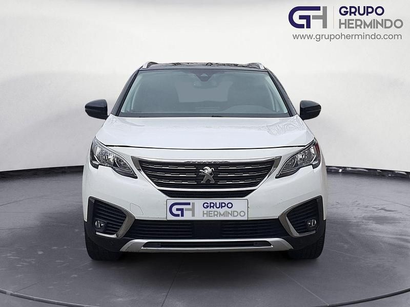 Usado Peugeot 5008 Allure 131 CV (96 kW) 2020 Blanco Monovolumen
