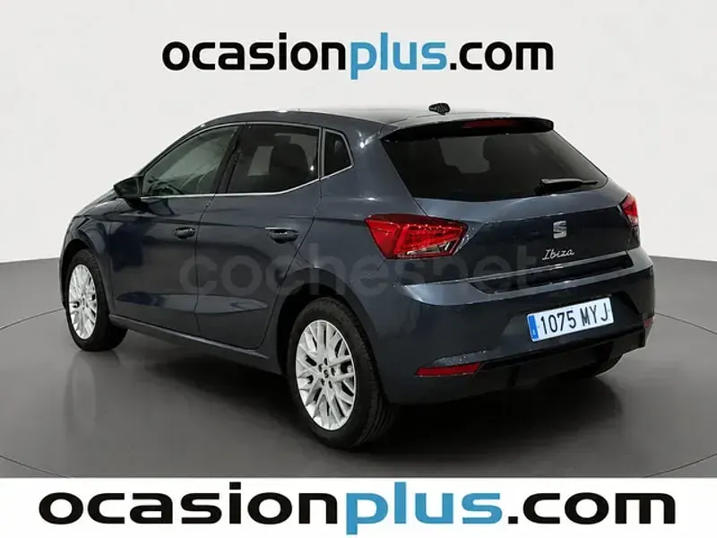 Usado Seat Ibiza XCELLENCE 115 CV (84 kW) 2025 Gris / plata Utilitario