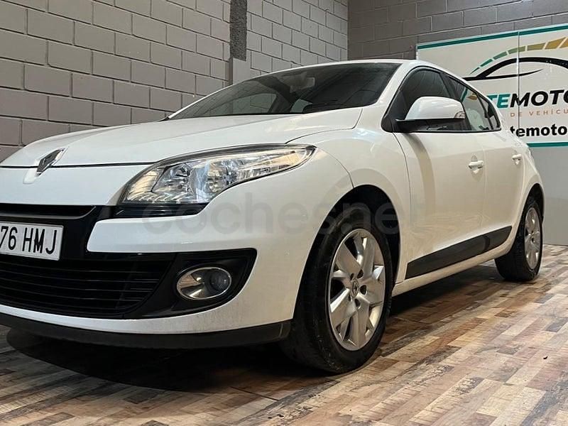 Usado Renault Mégane Expression 115 CV (84 kW) 2012 Blanco Berlina