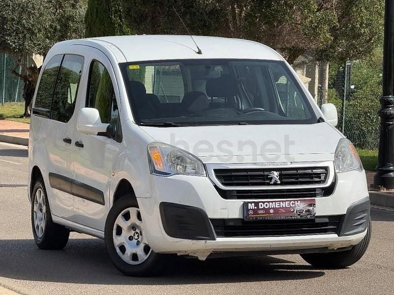 Usado Peugeot Partner Tepee Active 100 CV (73 kW) 2015 Blanco Monovolumen
