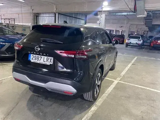 Usado Nissan Qashqai N-Connecta 140 CV (102 kW) 2021 Negro SUV