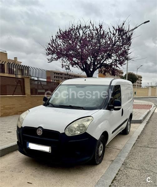 Blanco Usado 2011 Fiat Doblò Monovolumen | 5250 € (Precio justo) - Imagen 1/4