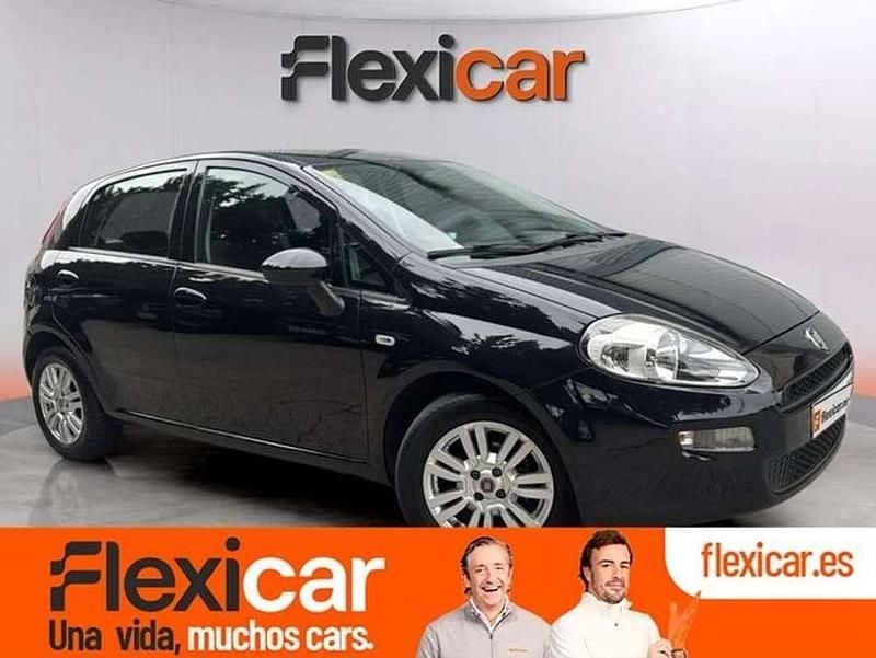 Negro Usado 2016 Fiat Punto Easy Berlina | 5990 € (Precio justo) - Imagen 1/4