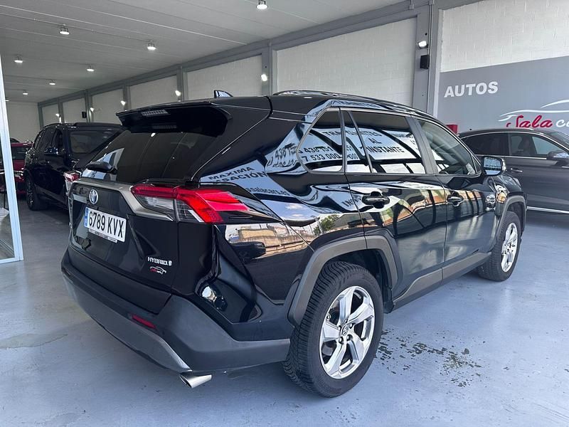 Usado Toyota RAV4 Hybrid Advance 218 CV (160 kW) 2019 Negro SUV