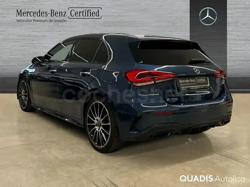 Usado Mercedes A180 136 CV (100 kW) 2021 Azul Berlina