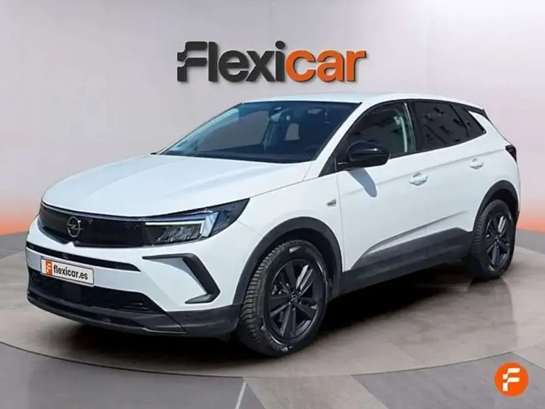 Usado Opel Grandland X Business Edition 131 CV (96 kW) 2022 Blanco SUV