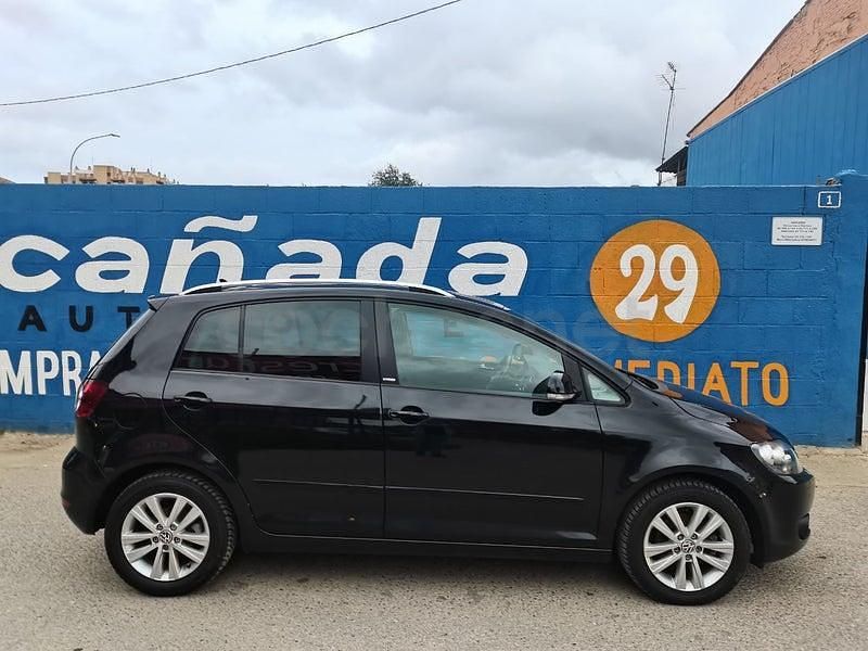 Usado VW Golf Plus Cross Advance 105 CV (77 kW) 2011 Negro Monovolumen