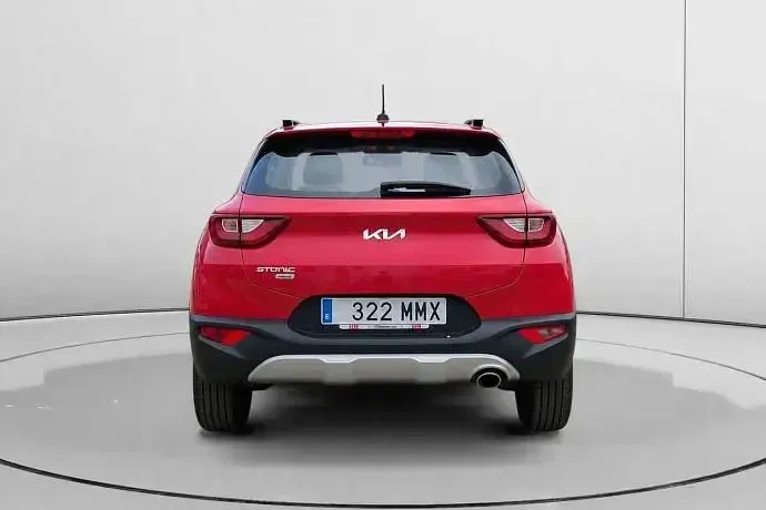 Usado Kia Stonic 100 CV (73 kW) 2024 SUV