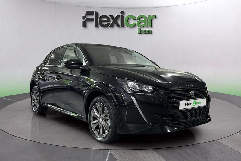 Negro Usado 2022 Peugeot 208 Allure Utilitario | 12.790 € (Super precio) - Imagen 1/4