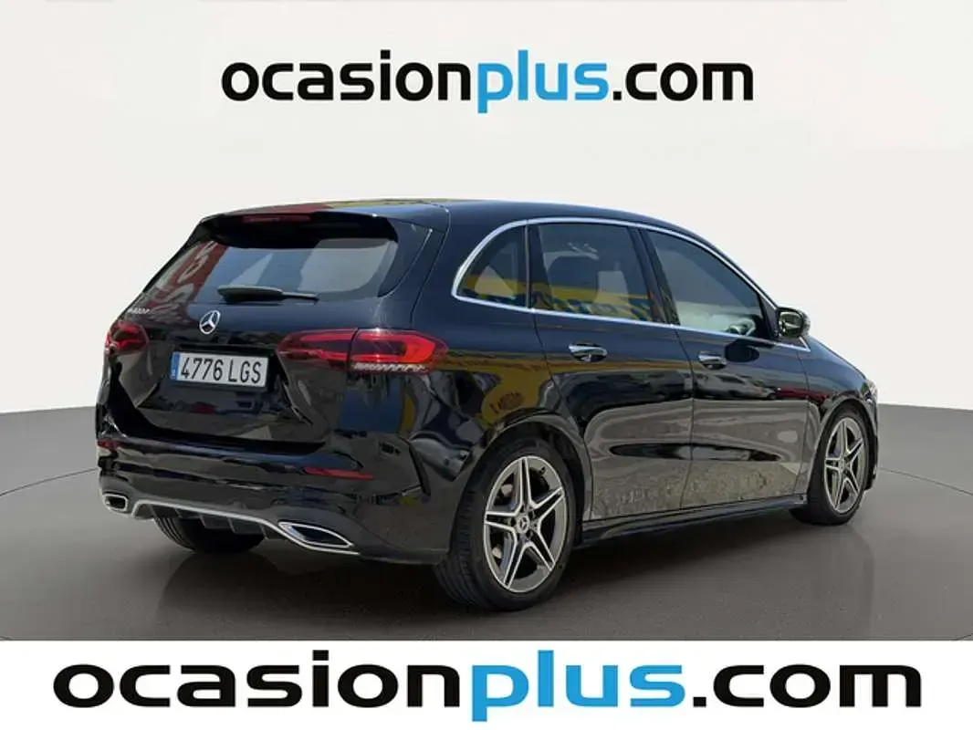 Usado Mercedes B200 150 CV (110 kW) 2020 Negro Utilitario