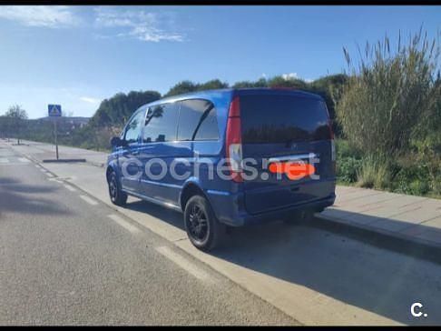 Usado Mercedes Viano 150 CV (110 kW) 2007 Azul Monovolumen
