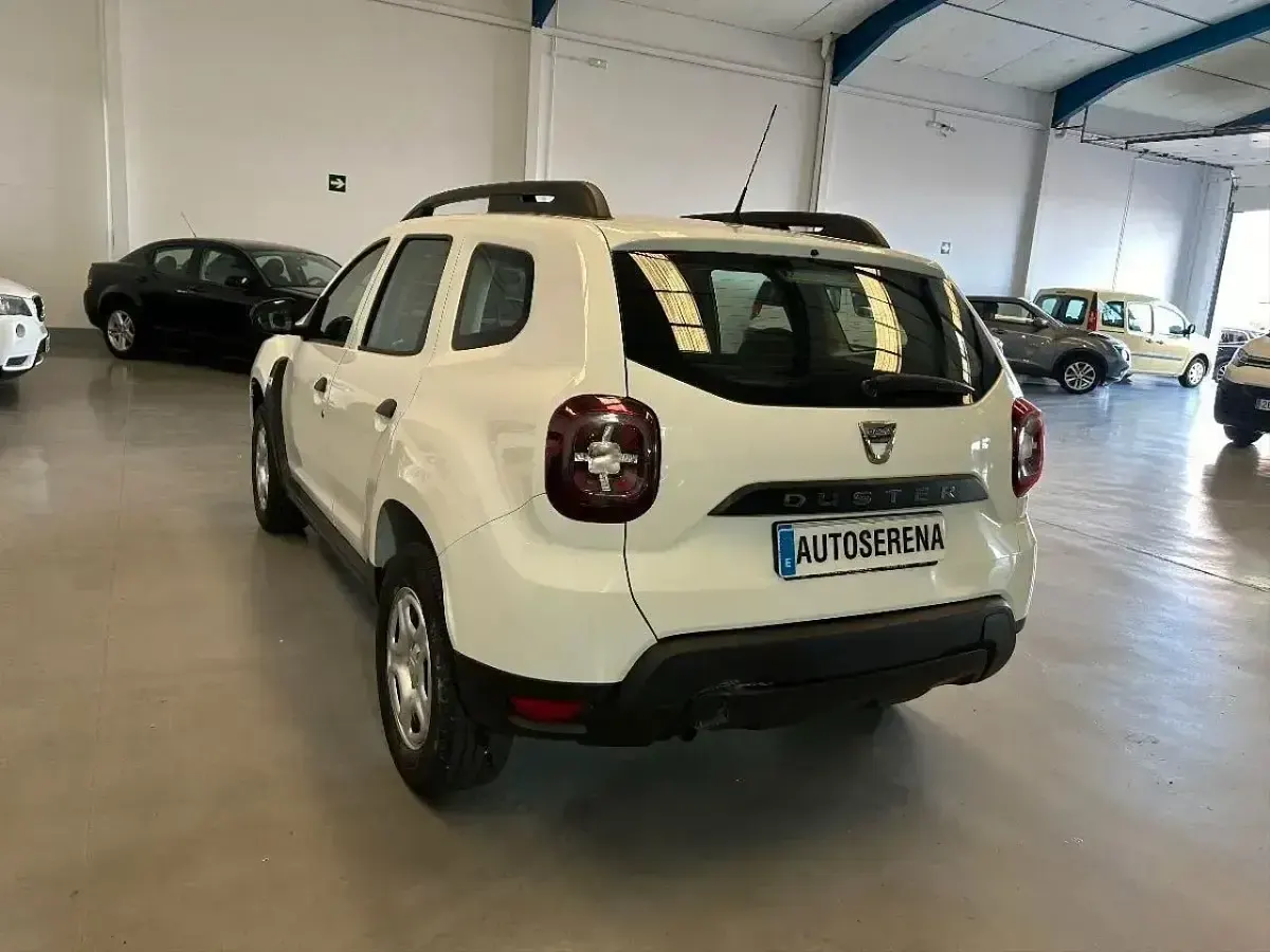 Usado Dacia Duster 115 CV (84 kW) 2021 Blanco SUV