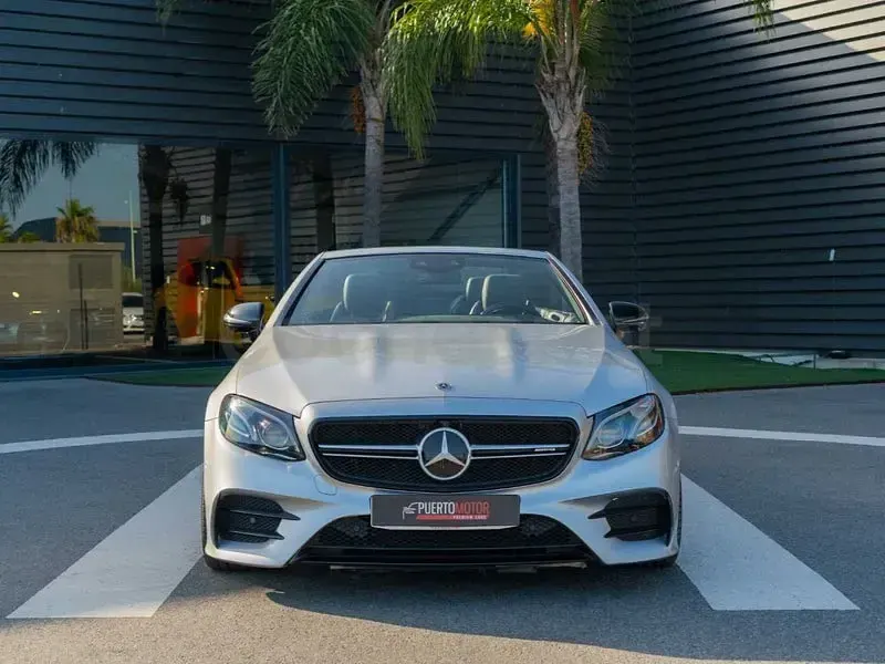 Usado Mercedes E53 AMG 435 CV (319 kW) 2019 Gris / plata Descapotable
