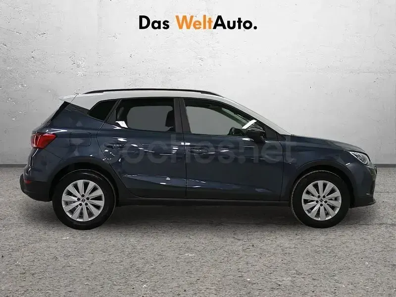 Usado Seat Arona Style 115 CV (84 kW) 2025 Gris / plata SUV