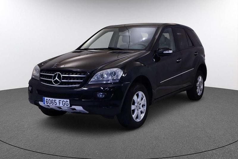 Usado Mercedes ML280 190 CV (139 kW) 2006 Blanco SUV