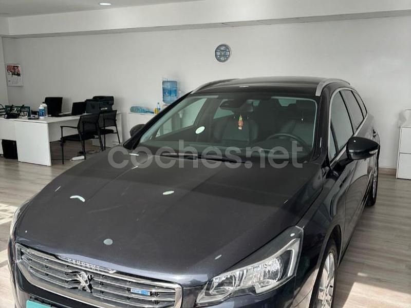 Usado Peugeot 508 SW Active 150 CV (110 kW) 2016 Negro Familiar