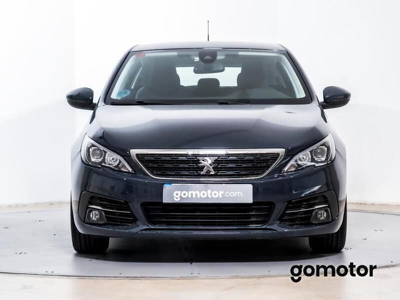 Usado Peugeot 308 Active 131 CV (96 kW) 2018 Gris Utilitario