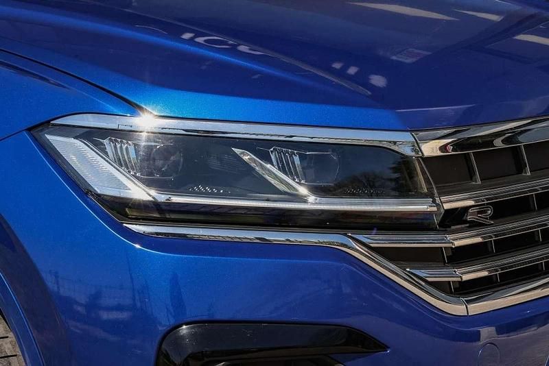 Usado VW Touareg R-line 286 CV (210 kW) 2023 Azul SUV