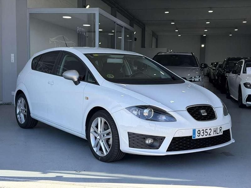 Usado Seat Leon FR 140 CV (102 kW) 2012 Blanco Utilitario