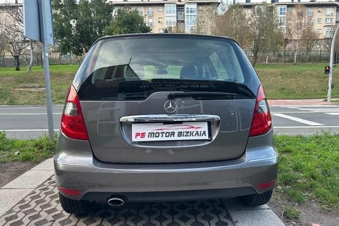 Usado Mercedes A180 Avantgarde 109 CV (80 kW) 2012