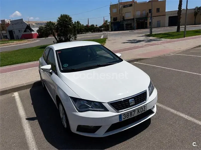 Usado Seat Leon SC Style Plus 115 CV (84 kW) 2017 Blanco Utilitario