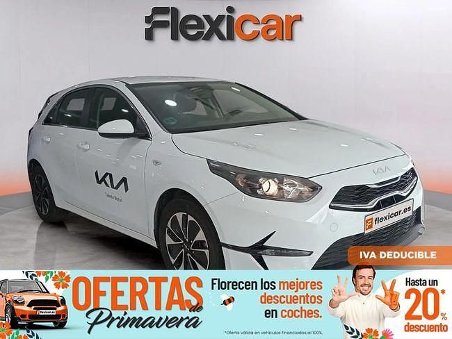 Usado Kia Ceed 100 CV (73 kW) 2024 Blanco Utilitario