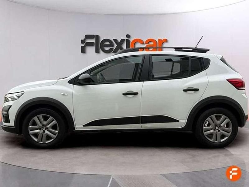 Usado Dacia Sandero Essentiel 91 CV (66 kW) 2021 Blanco Utilitario