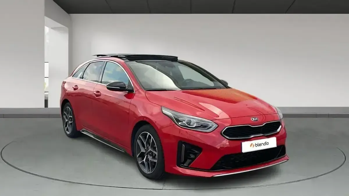 Usado Kia Ceed GT GT-Line 120 CV (88 kW) 2019 Rojo