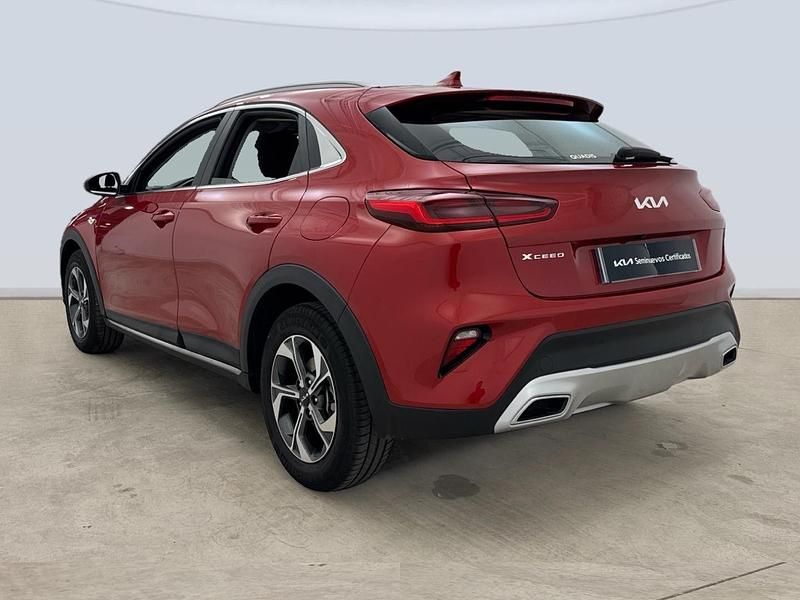 Usado Kia XCeed 120 CV (88 kW) 2021 Rojo SUV
