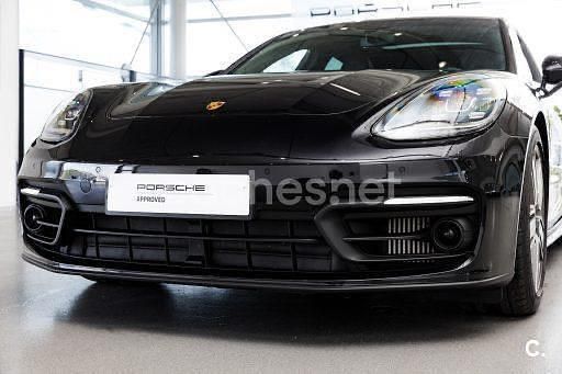 Usado Porsche Panamera 4 Platinum Edition 462 CV (339 kW) 2023 Gris / plata Berlina