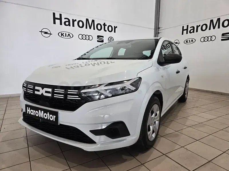 Usado Dacia Sandero Essentiel 101 CV (74 kW) 2024 Blanco Berlina