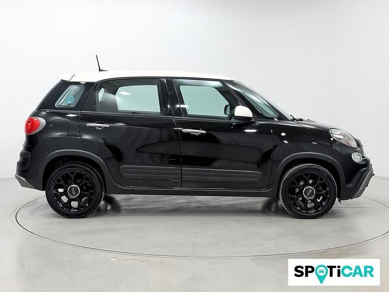 Usado Fiat 500L Cross 95 CV (69 kW) 2021 Negro Monovolumen