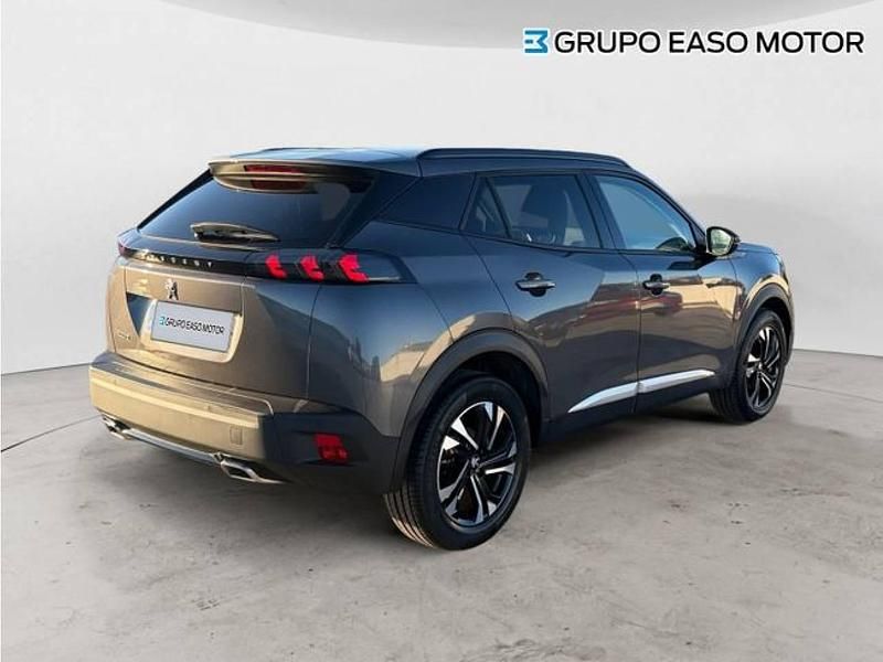 Usado Peugeot 2008 Allure 130 CV (95 kW) 2020 Gris SUV