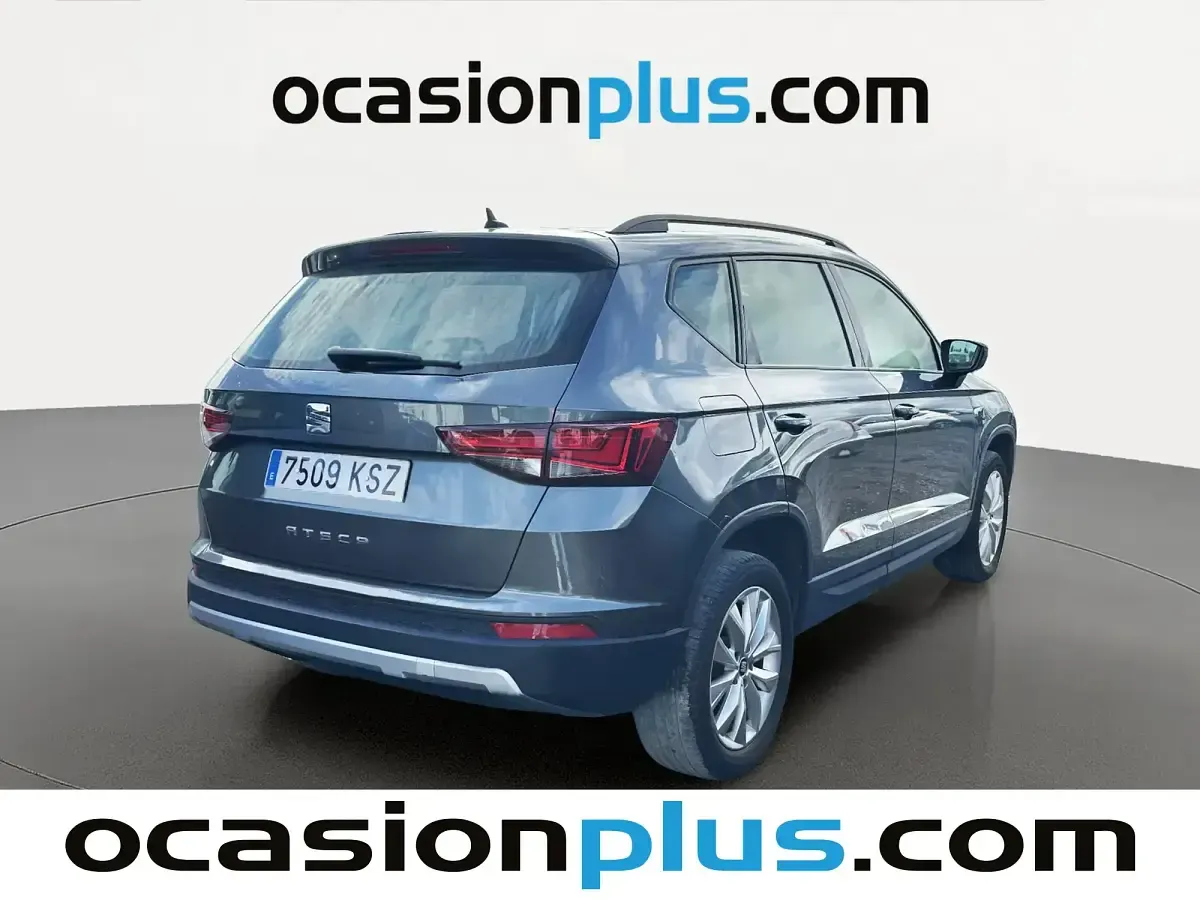 Usado Seat Ateca Style Plus 150 CV (110 kW) 2019 Gris SUV
