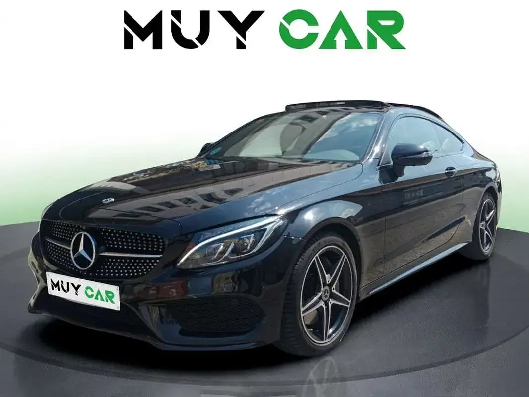 Usado Mercedes C300 245 CV (180 kW) 2017 Negro Coupe