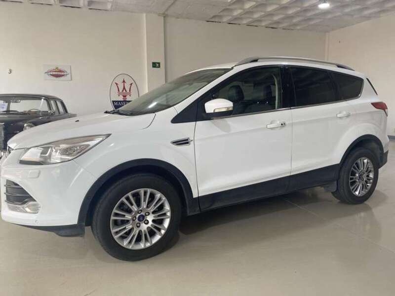 Usado 2013 Ford Kuga Titanium SUV | 13.900 € (Caro) - Imagen 1/4