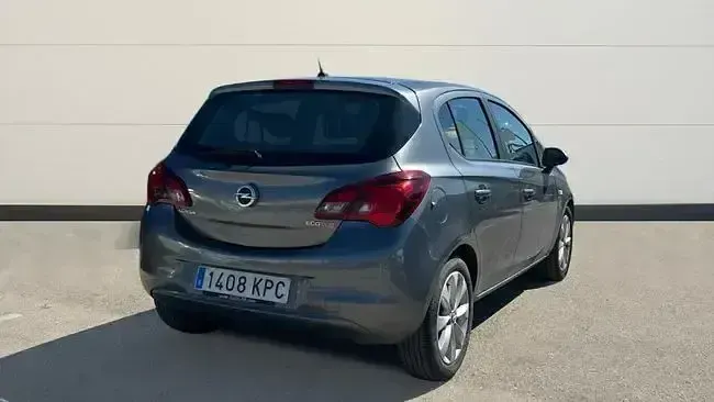 Usado Opel Corsa Selective 90 CV (66 kW) 2018 Gris Utilitario