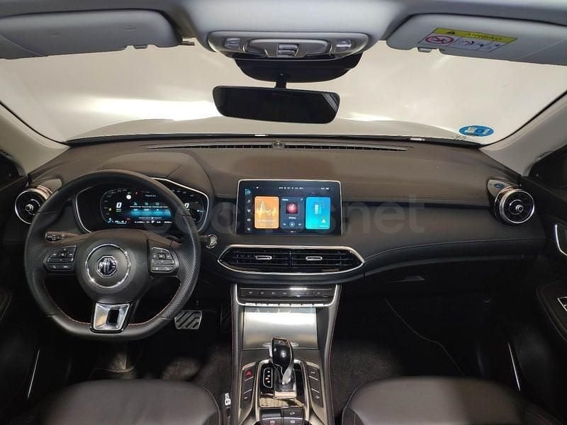 Usado MG HS Luxury 258 CV (189 kW) 2024 Gris / plata SUV