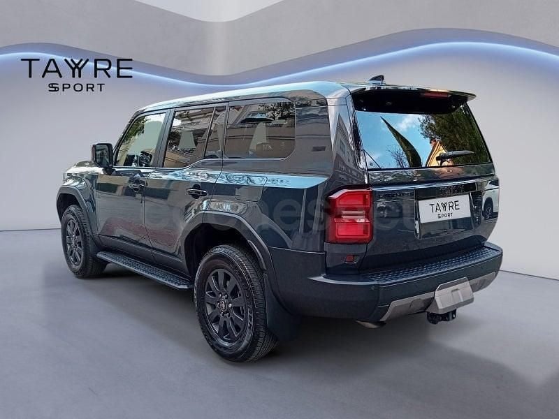 Usado Toyota Land Cruiser 207 CV (152 kW) 2024 Gris SUV