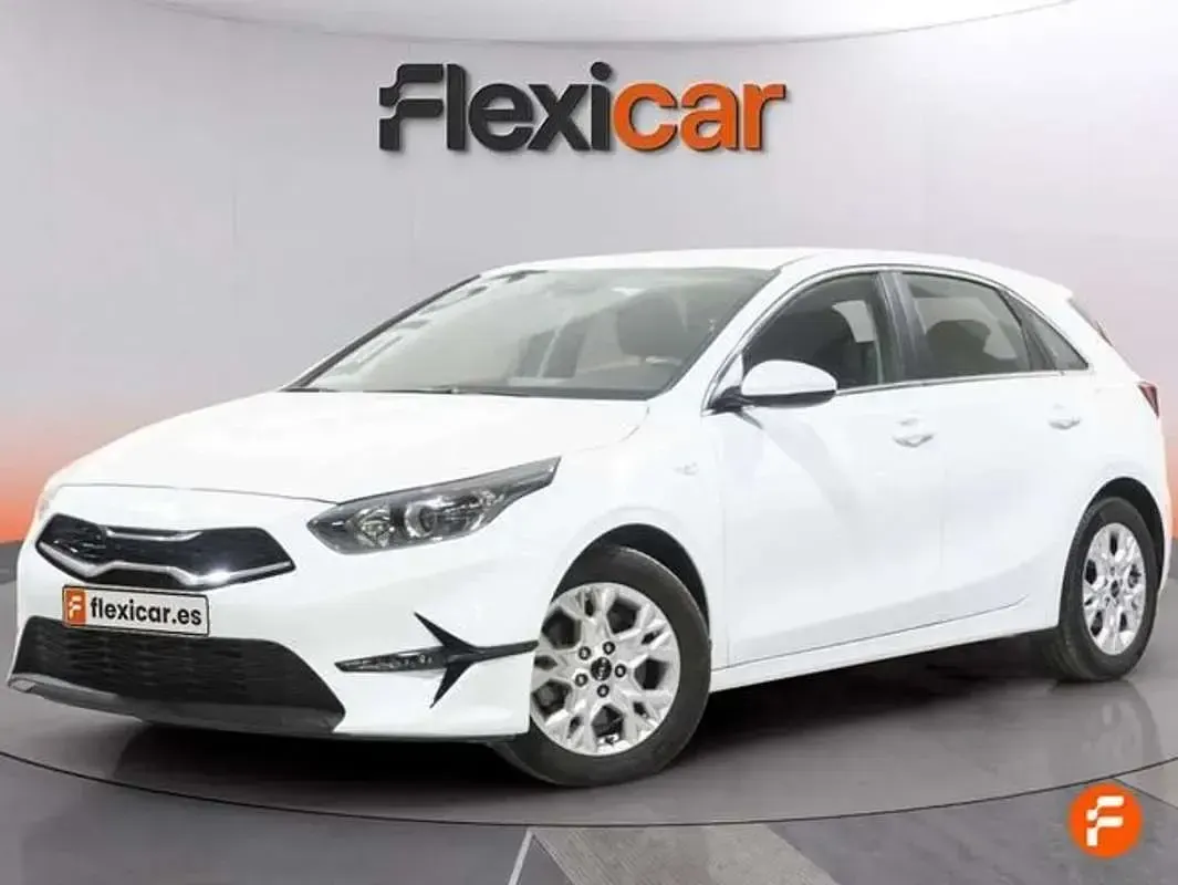 Brugt Kia Ceed 101 HK (74 kW) 2022 Hvid Hatchback