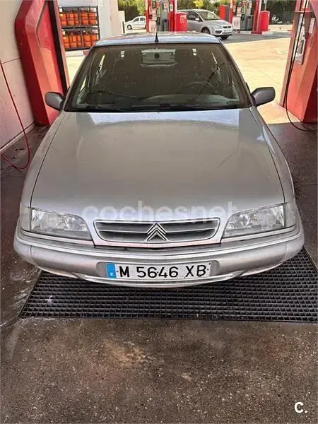 Usado Citroën Xantia Seduction 90 CV (66 kW) 1999 Gris / plata Berlina