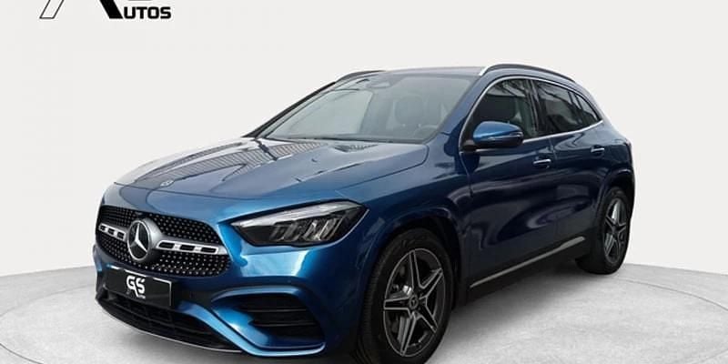 Azul Usado 2024 Mercedes GLA200 SUV | 41.999 € (Caro) - Imagen 1/4