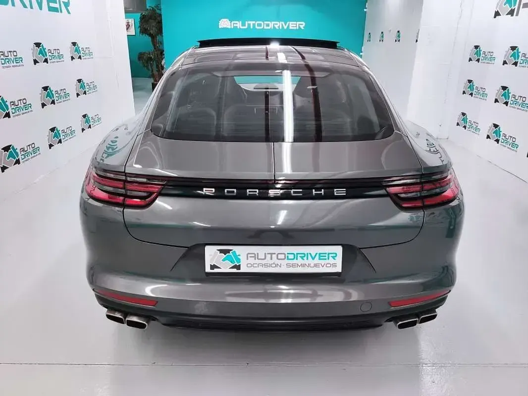 Usado Porsche Panamera Turbo 549 CV (403 kW) 2017 Gris Berlina