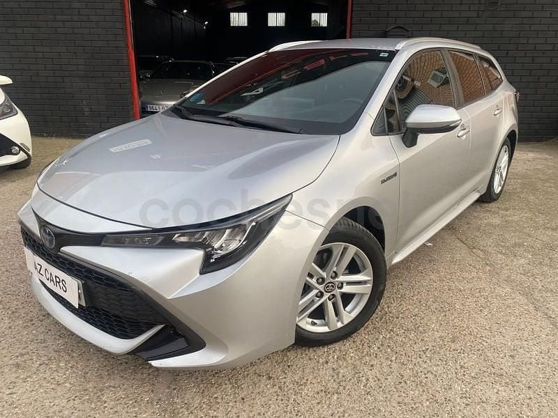 Usado Toyota Corolla Business Edition 122 CV (89 kW) 2020 Gris / plata Familiar