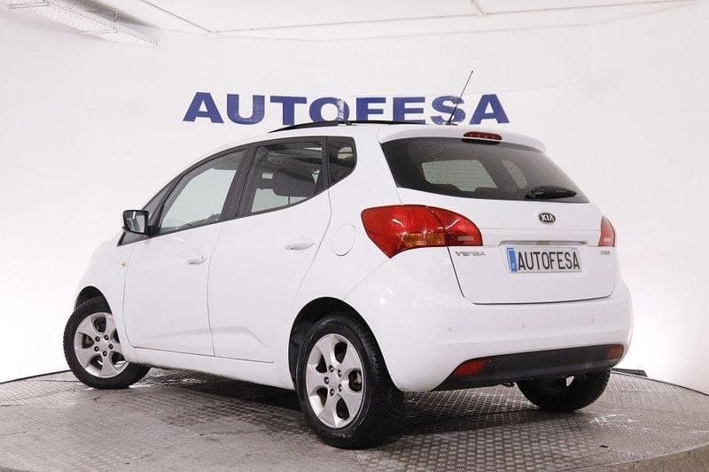 Occasion Kia Venga 115 PK (84 kW) 2012 Wit Hatchback