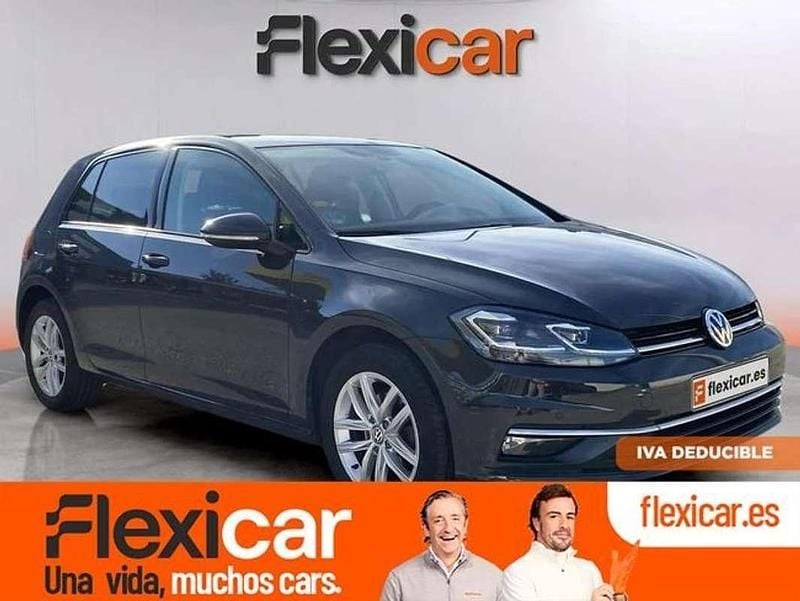 Usado VW Golf VIII Advance 110 CV (80 kW) 2020 Gris Utilitario